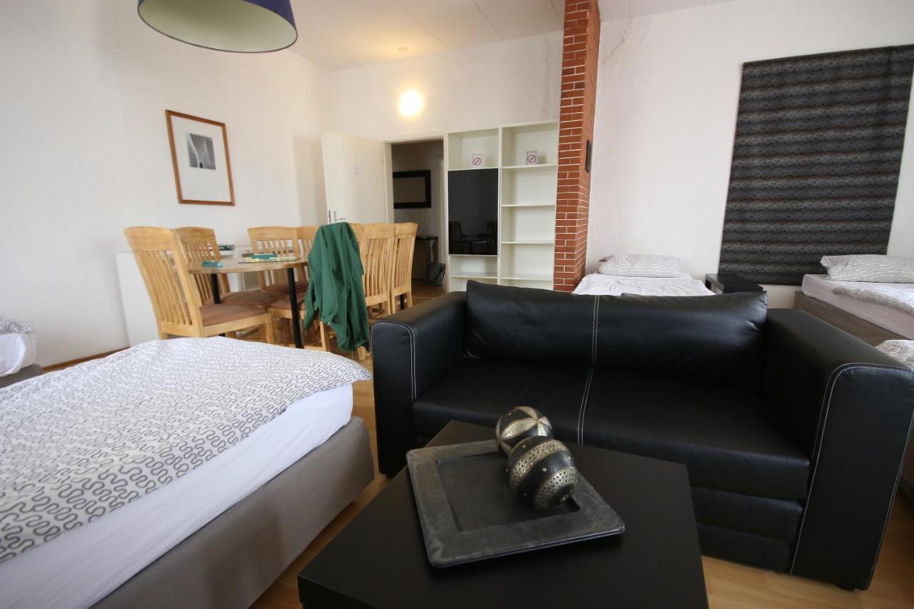 Moderne Studio Apartments Und 120Qm Wohnungen In Oberhausen, Ideal Fuer Geschaeftsreisende Und Monteure أوبيرهاوزين المظهر الخارجي الصورة