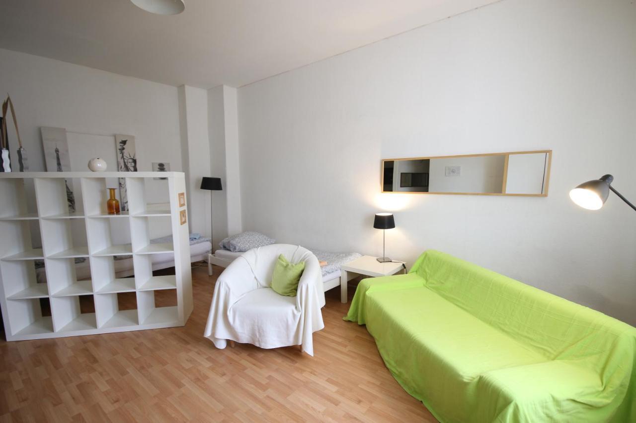 Moderne Studio Apartments Und 120Qm Wohnungen In Oberhausen, Ideal Fuer Geschaeftsreisende Und Monteure أوبيرهاوزين المظهر الخارجي الصورة