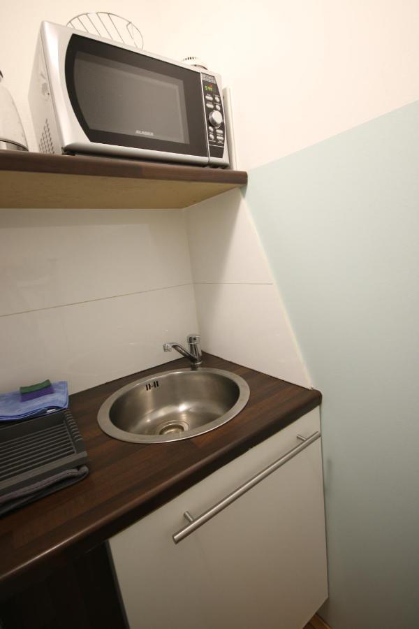 Moderne Studio Apartments Und 120Qm Wohnungen In Oberhausen, Ideal Fuer Geschaeftsreisende Und Monteure أوبيرهاوزين المظهر الخارجي الصورة