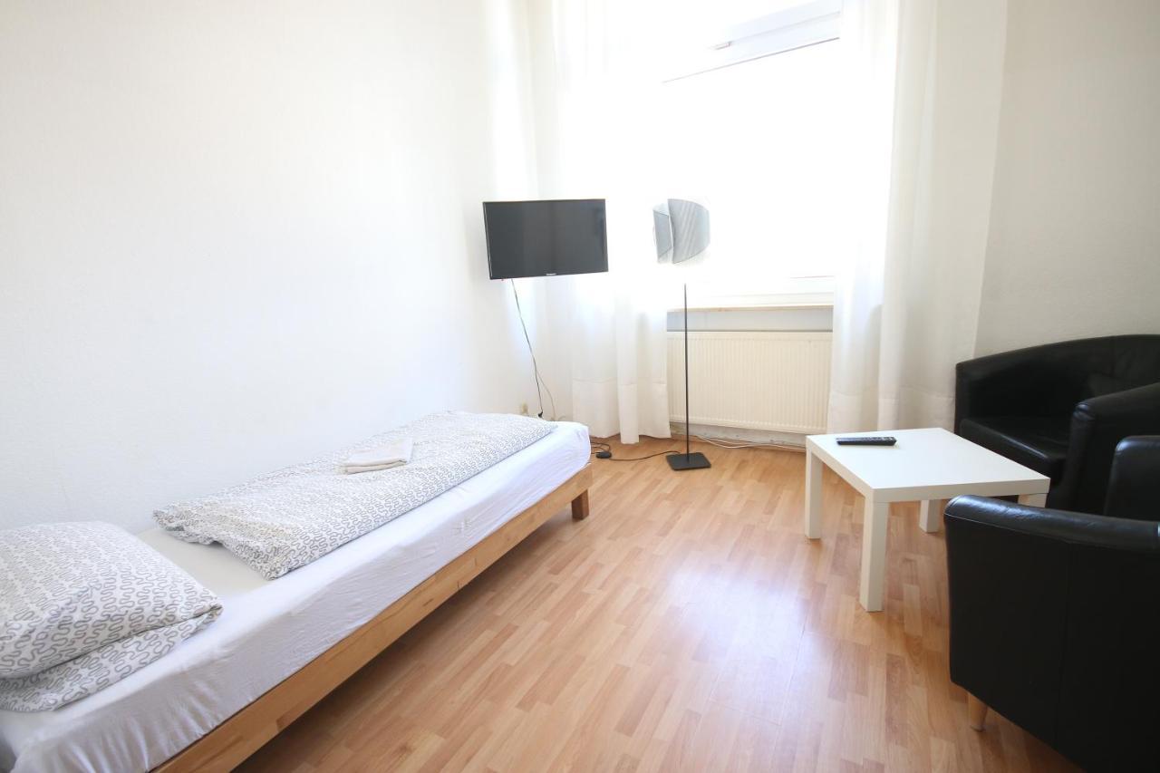 Moderne Studio Apartments Und 120Qm Wohnungen In Oberhausen, Ideal Fuer Geschaeftsreisende Und Monteure أوبيرهاوزين المظهر الخارجي الصورة