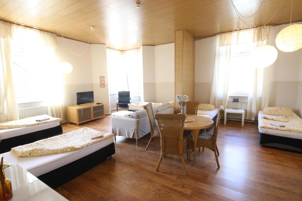 Moderne Studio Apartments Und 120Qm Wohnungen In Oberhausen, Ideal Fuer Geschaeftsreisende Und Monteure أوبيرهاوزين المظهر الخارجي الصورة