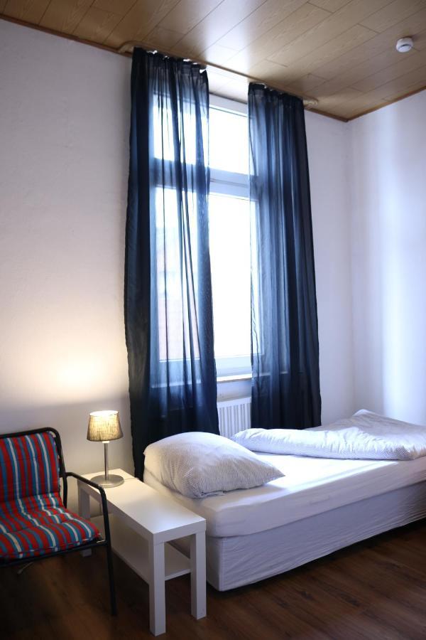 Moderne Studio Apartments Und 120Qm Wohnungen In Oberhausen, Ideal Fuer Geschaeftsreisende Und Monteure أوبيرهاوزين المظهر الخارجي الصورة